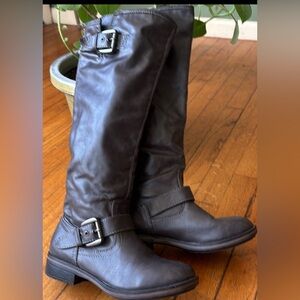 AEO brown leather round toe back zipper tall dual buckle casual work brown
